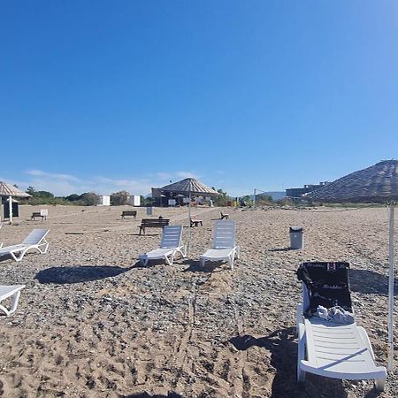 Triblex Villa I Private Beach I Walking Distance To The Sea 300 Meters Side Ngoại thất bức ảnh