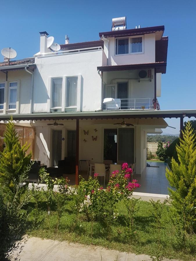 Triblex Villa I Private Beach I Walking Distance To The Sea 300 Meters Side Ngoại thất bức ảnh