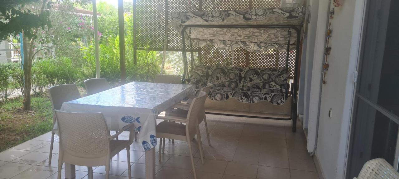 Triblex Villa I Private Beach I Walking Distance To The Sea 300 Meters Side Ngoại thất bức ảnh